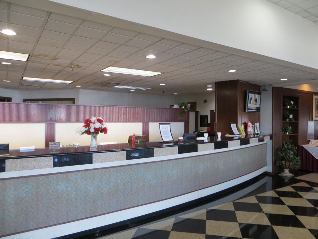 Elk Grove Hotel Elk Grove Village Exterior photo