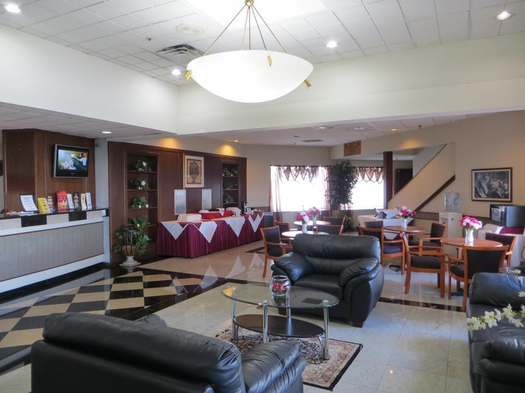 Elk Grove Hotel Elk Grove Village Exterior photo